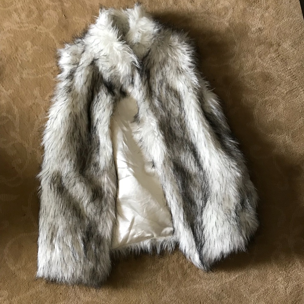 Faux fur satin lined vest